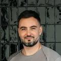 Влад Мирошников